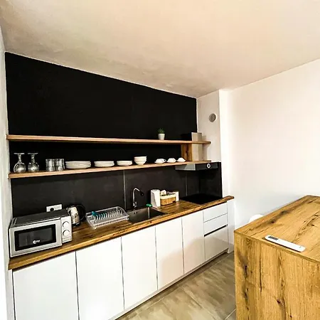 Apartment By The Sea In Albania